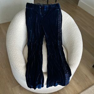 Gucci velvet blue pants